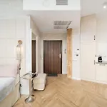Ans Hanza Tower 17th Floor With View, Swimming Pool Area With Saunas, Viewing Terrace *