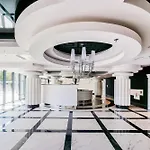 Ans Hanza Tower 17th Floor With View, Swimming Pool Area With Saunas, Viewing Terrace 아파트