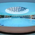 Ans Hanza Tower 17th Floor With View, Swimming Pool Area With Saunas, Viewing Terrace 아파트