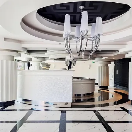 Ans Hanza Tower 17th Floor With View, Swimming Pool Area With Saunas, Viewing Terrace شقة