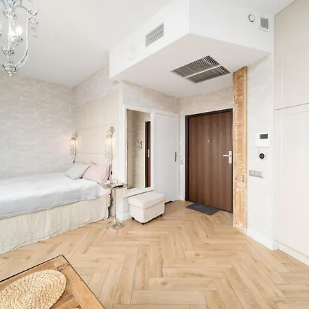 Lägenhet Ans Hanza Tower 17th Floor With View, Swimming Pool Area With Saunas, Viewing Terrace *