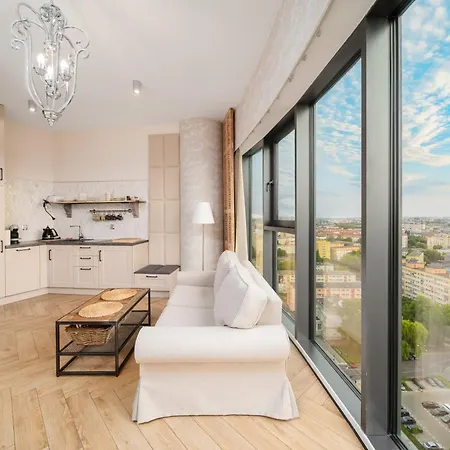 Ans Hanza Tower 17th Floor With View, Swimming Pool Area With Saunas, Viewing Terrace Lägenhet *