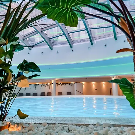 Ans Hanza Tower 17th Floor With View, Swimming Pool Area With Saunas, Viewing Terrace 슈체친